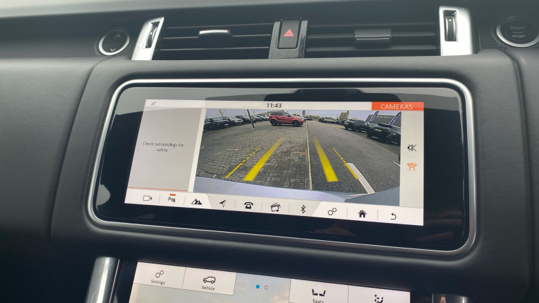 Land Rover Range Rover Sport 3.0 SDV6 HSE Dynamic 5dr Auto Diesel Estate